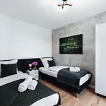 Aparthouse Piwna 14 Apartment *
