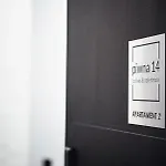 Aparthouse Piwna 14 *